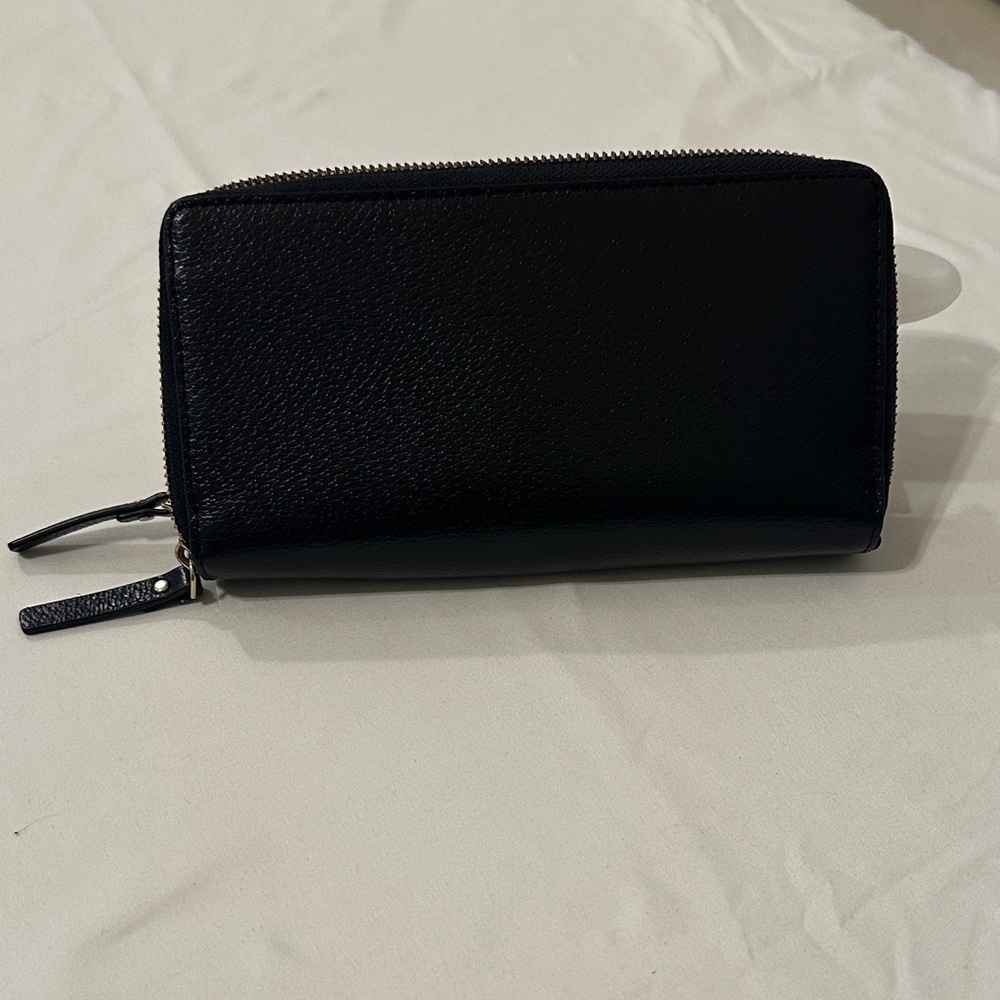 kate spade black leather zip-around wallet with wrist strap - Picture 3 of 7